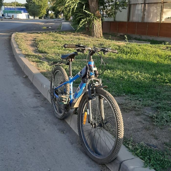 Продам велосипед в хорошем состяна