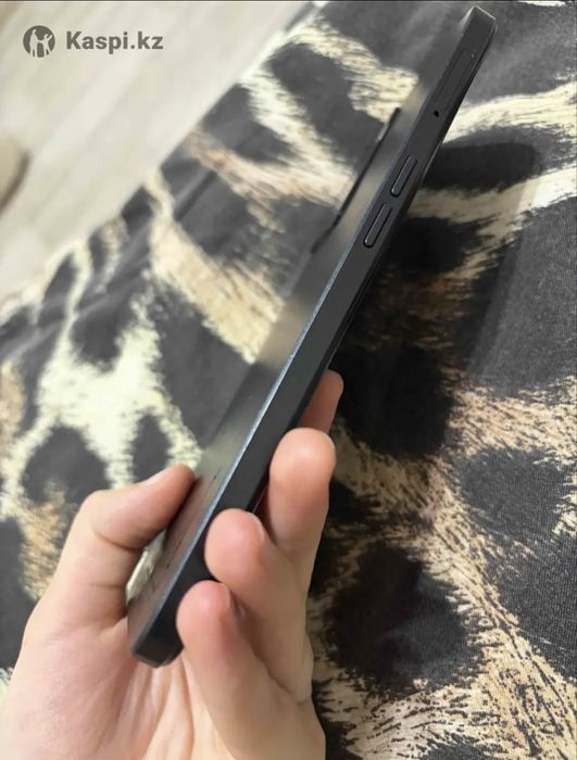 Смартфон Oppo A57s