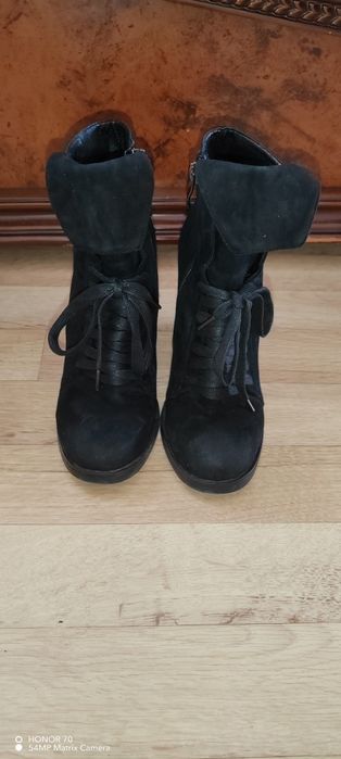 продам ботинки осень-весна