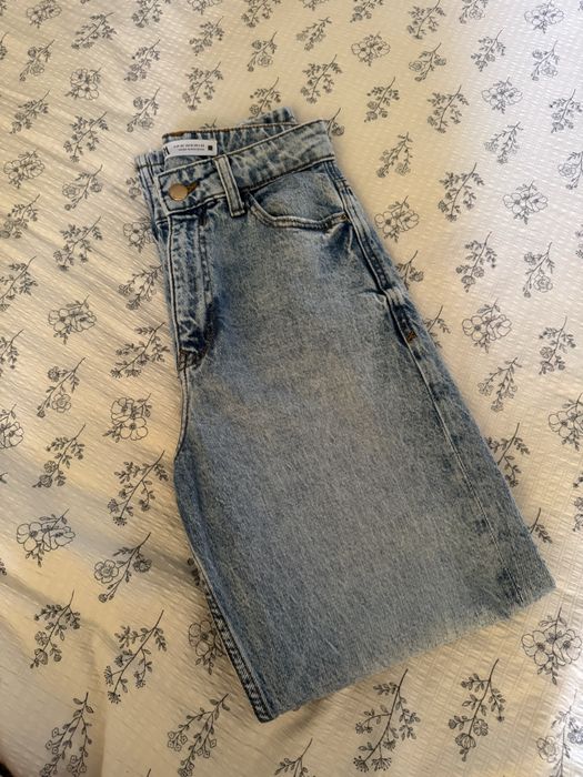 Продам Джинсы Zara