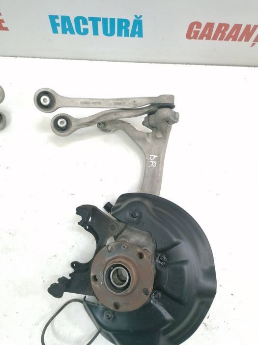 Fuzeta stânga dreapta Fuzete Audi A6 C6 4F Fata Originale
