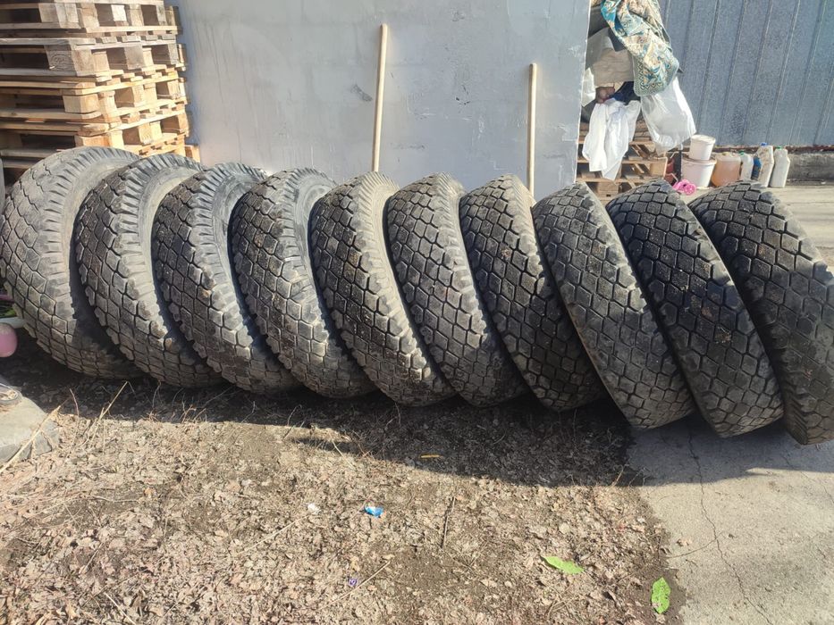Продам шины на Камаз селхоз