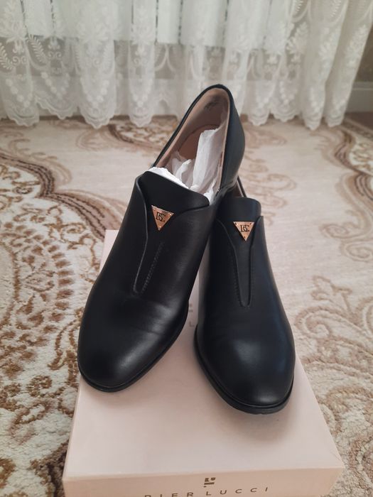 Туфли, ботинки. Черные туфли, удобный каблук