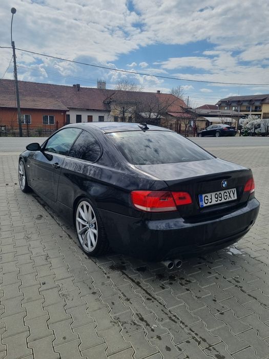 BMW Seria 3 325I E92