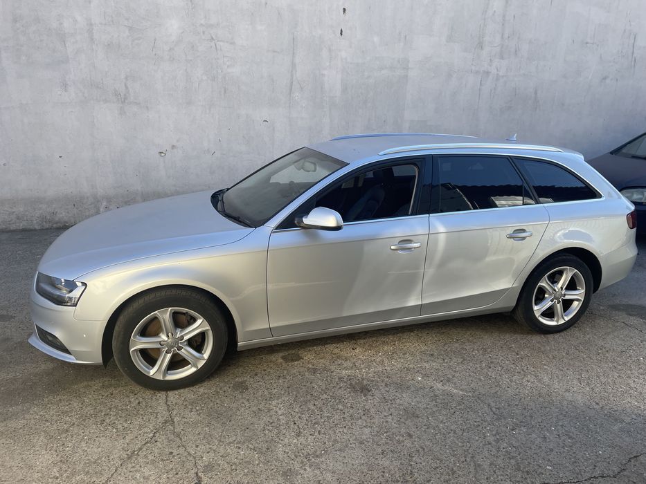 Usa stanga dreapta audi a4 b8 avant