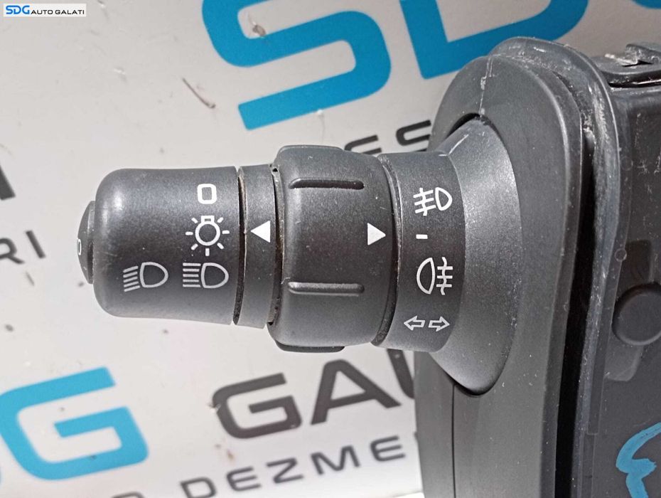 Bloc Lumini Maneta Semnalizare Renault Clio 3 2005 - 2014 Cod 88102003-431 [M4529]