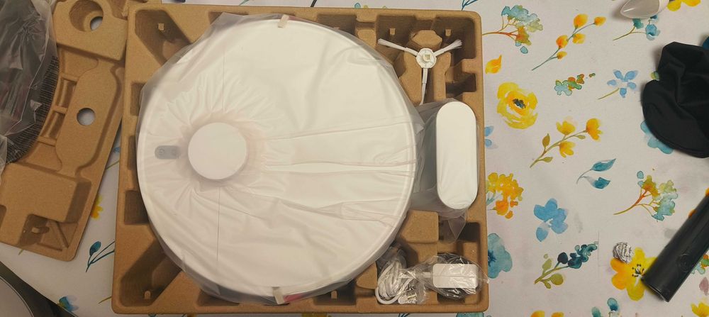 Aspirator Smart Xiaomi S40c nou garantie 2 ani