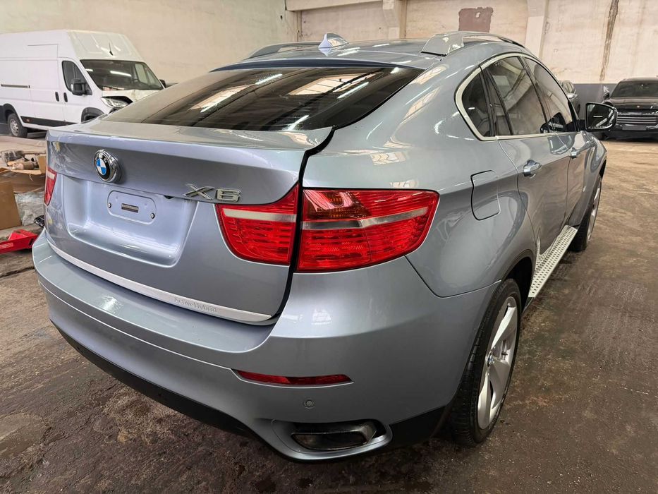 BMW X6 Activehybrid avariat