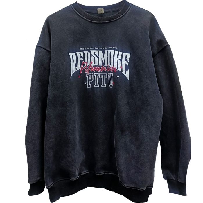 Распродажа женской одежды.