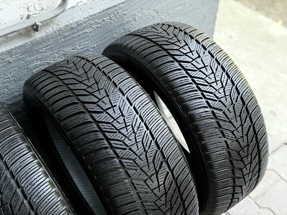 Hankook Winter i*Cept Evo3