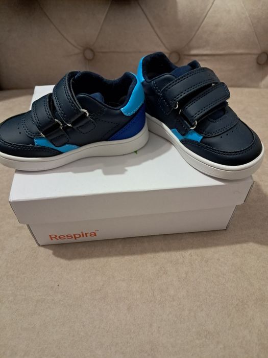 Geox Pantofi sport noi nr 21  din piele ecologica cu velcro, Turcoaz/Bleumarin