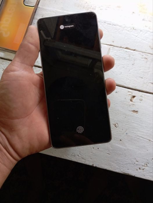 Samsung A 73 5g kafolat beramn