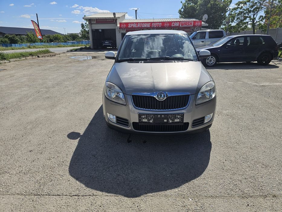 SKODA Fabia 2010 — imagine 3