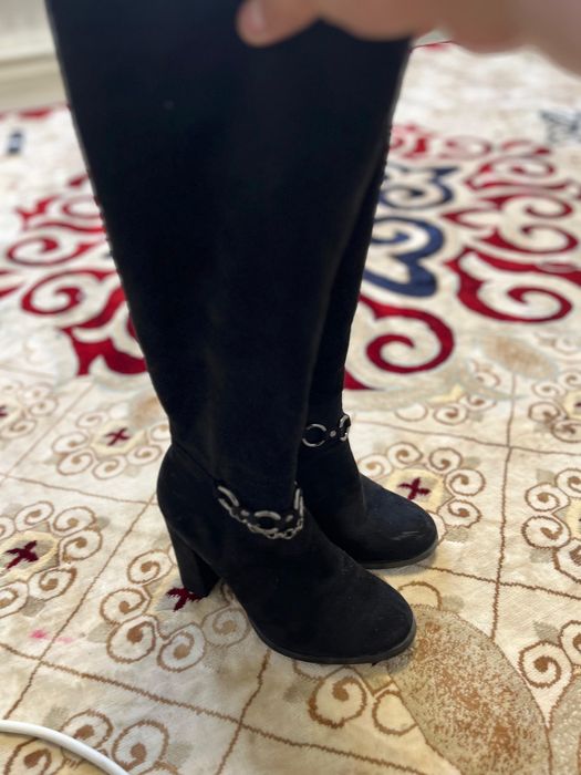 Срочно продам куртка,сапоги,туфли