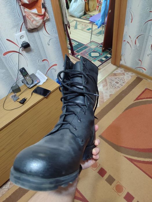 Продам берцы кожаные