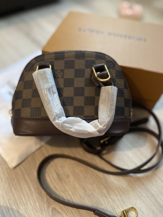 Geantă Louis Vuitton