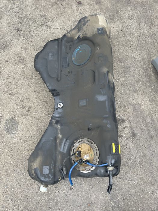 Резервоар БМВ Г30/ Г31 дизел (rezervoqr BMW G30/ G31)