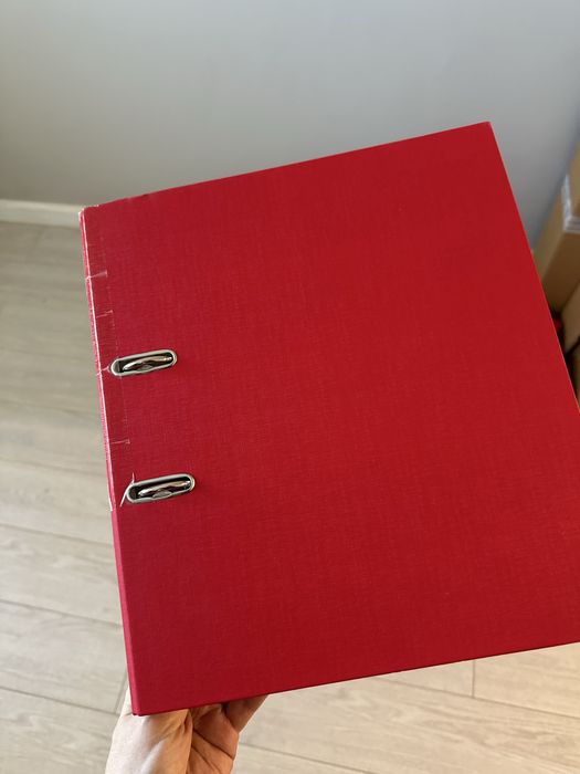 Папки б/у в отличном состоянии