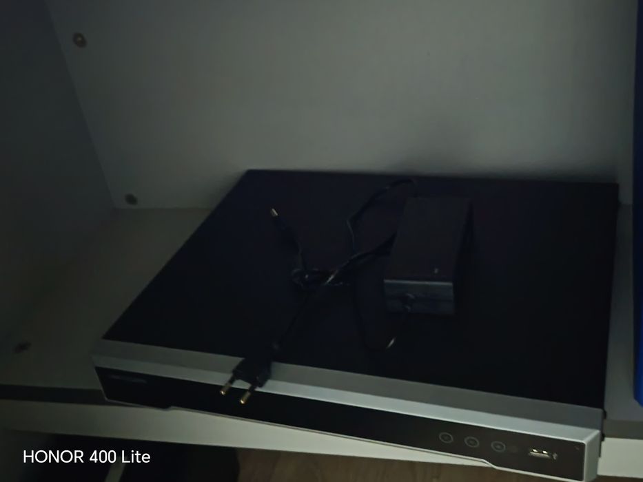Hikvision NVR7632-K2 NVR sotiladi hardi yoq