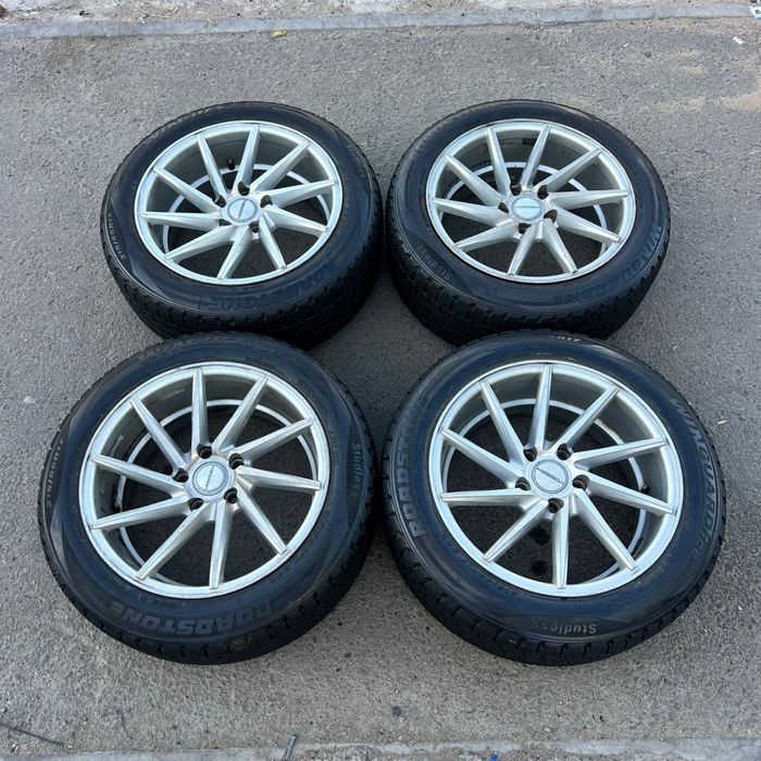 Vossen nissan taiota