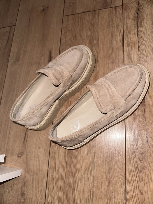 Продам замшевые лоферы