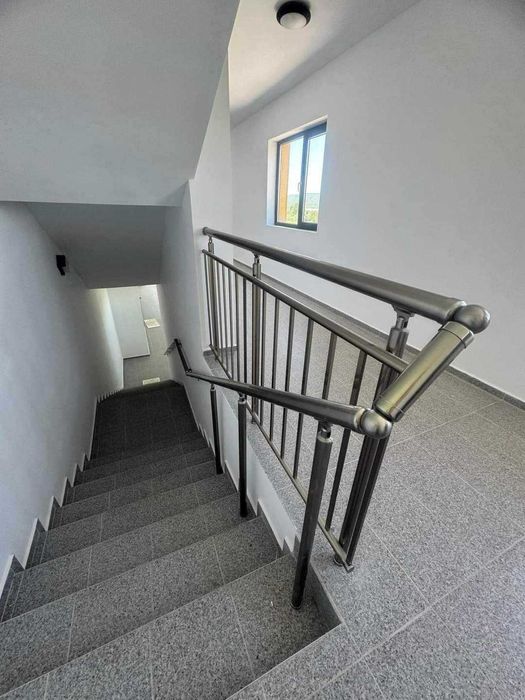 Продава се Двустаен апартамент в Търговище, Запад 2 - 105 кв.м за 811 €/кв.м - Снимка #10