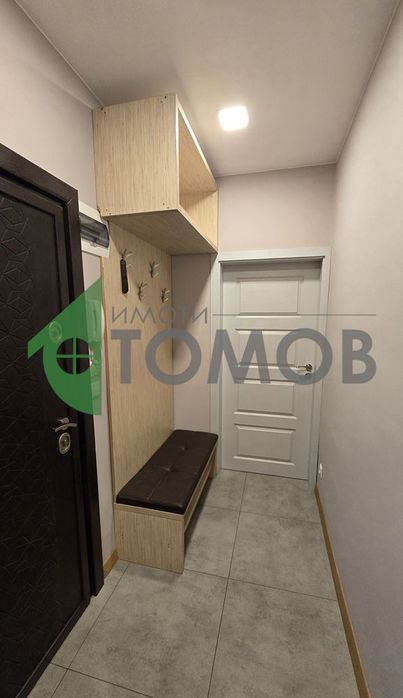 Луксозно обзаведен двустаен апартамент под наем в Център