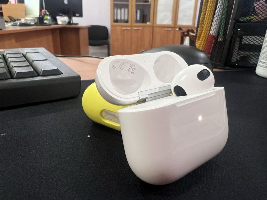 Наушник Airpods 3