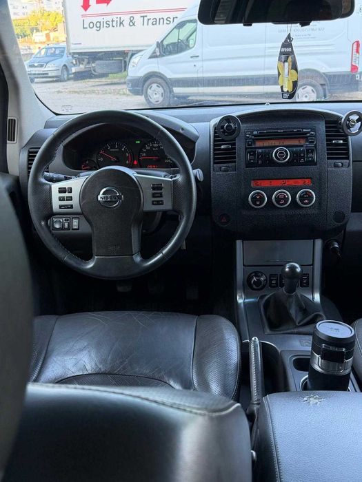 Nissan Navara D40 2.5 dCi 190 CP • 4x4 • 2011 • Impecabilă