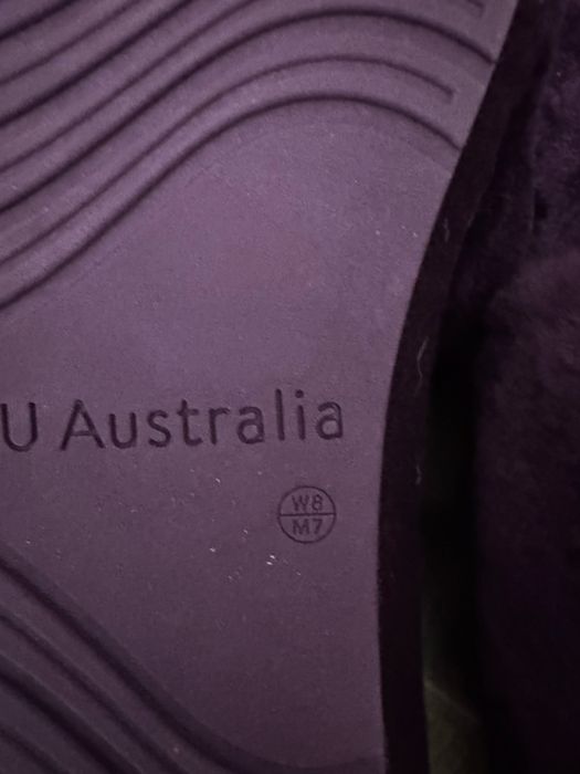 Papici de casa blana naturala Emu Australia