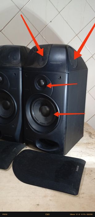 колонки от музыкального центра Sony.