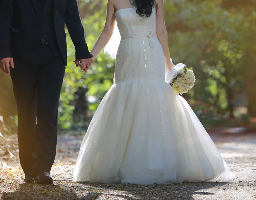 Продам свое свадебное платье Vera Wong оригинал из сша