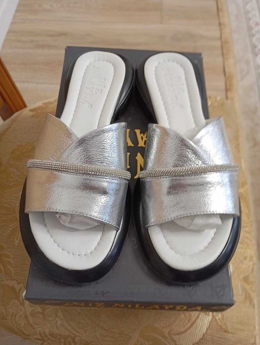 Шлепки для Женщин