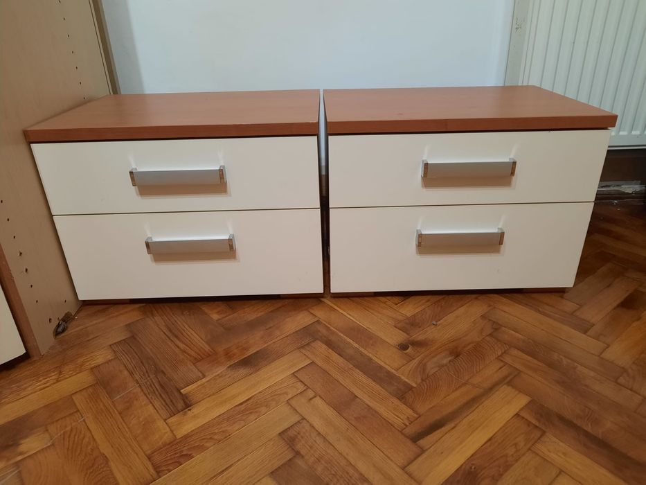 Canapele / dulapuri / covor / noptiere