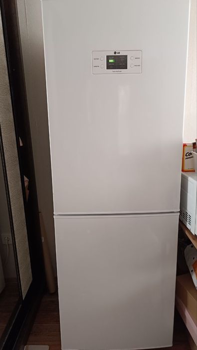 Холодильник бу LG