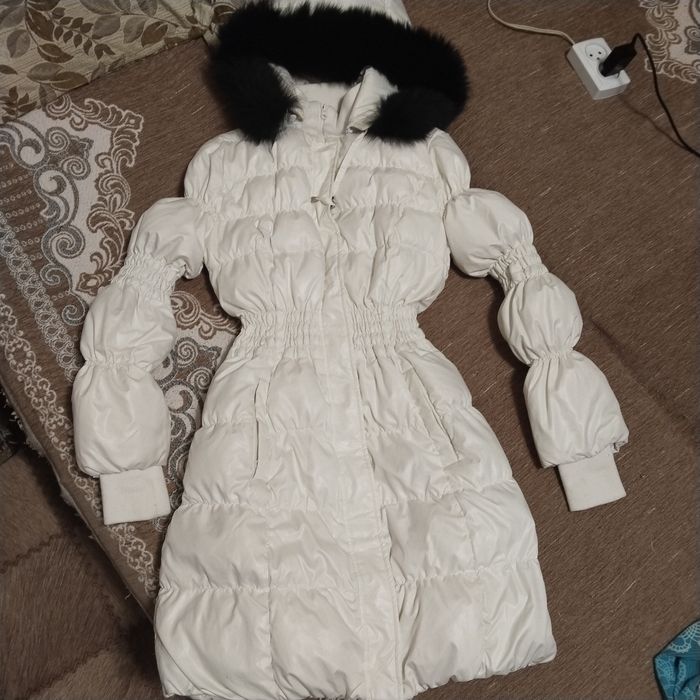 Отдам куртку даром.