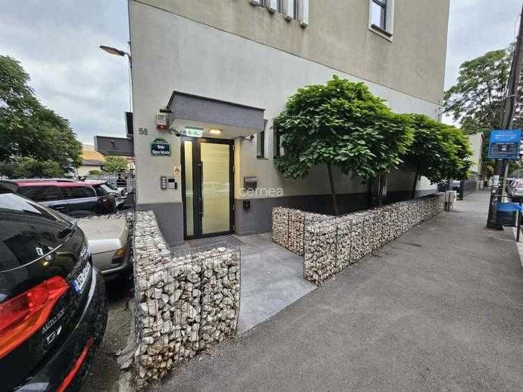 Direct Propietar, zona Iancului, etaj 2/2 Spatiu: 9 birouri+open space