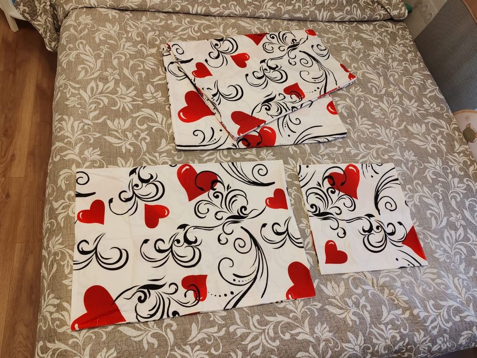 Seturi lenjerie de pat