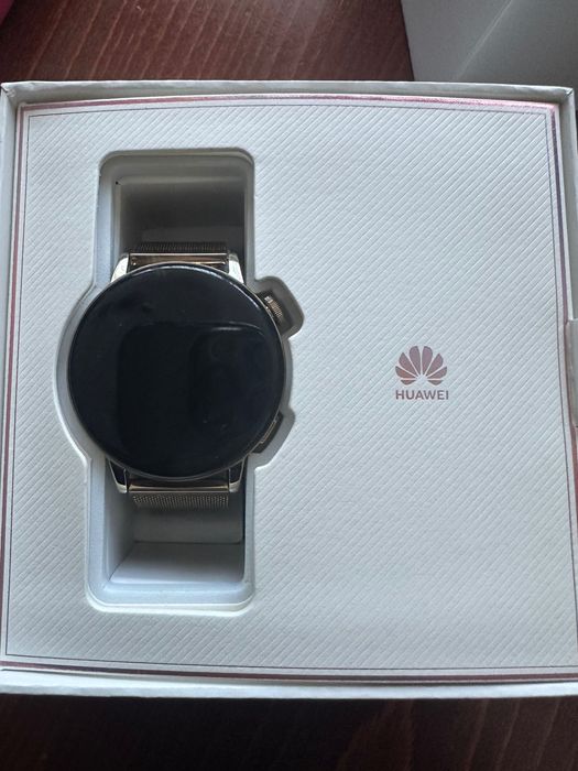 Смарт часавник Huawei GT 3
