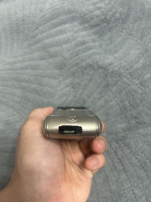 продам телефон vertu