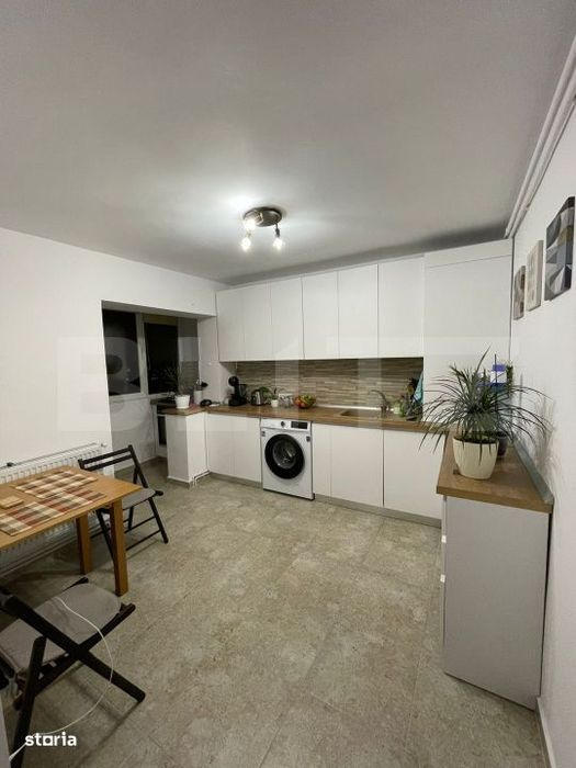 Apartament 3 camere, 74 mp, zona Micro 5