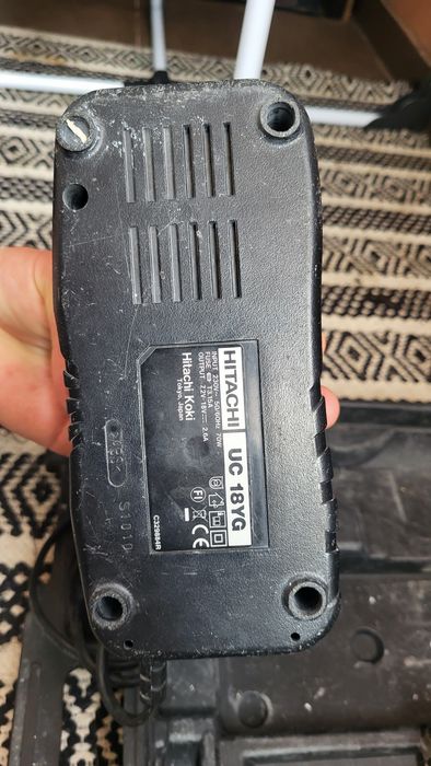 Autofiletantă Hitachi