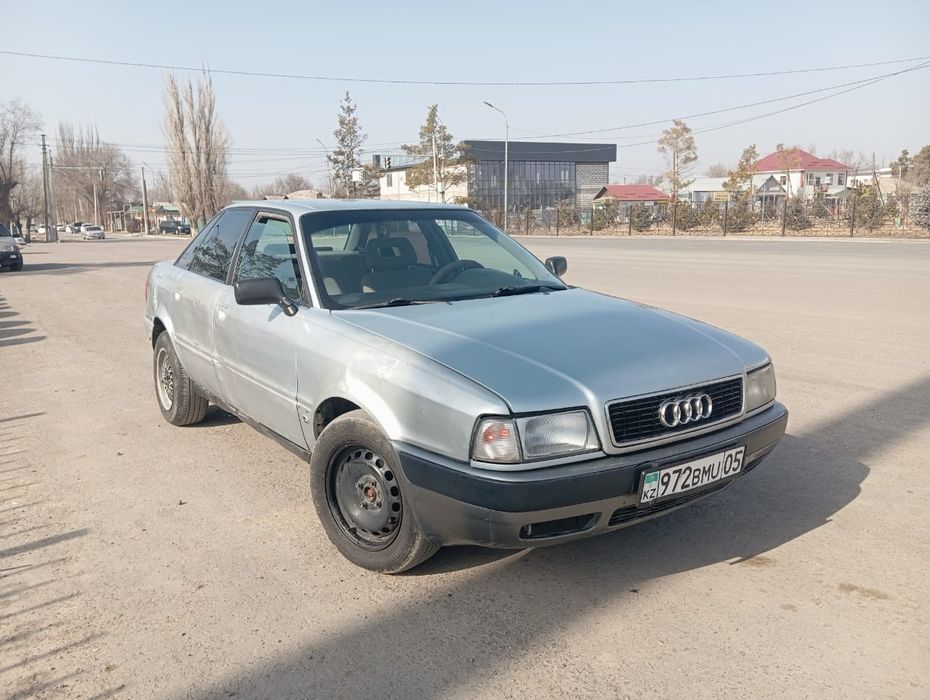 Ауди 80б4        б