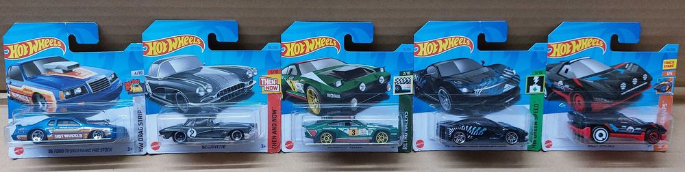 Колички Hot Wheels / Хот Уилс - 60 модела / 005