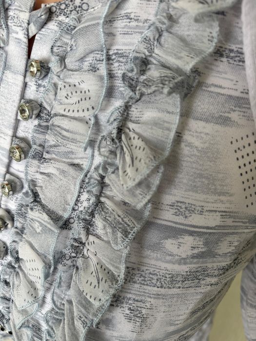 Көйлек сатылады