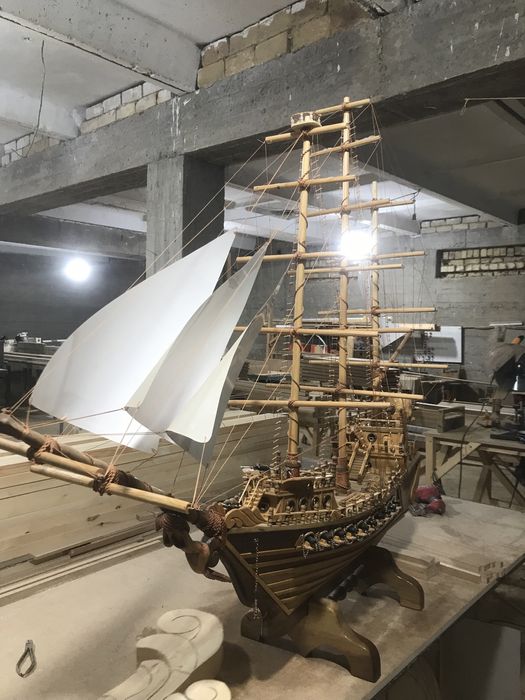 Корабль из настоящего дерева