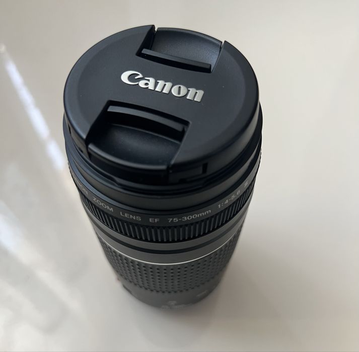 Obiectiv Canon EF 75-300mm f/4-5.6 III