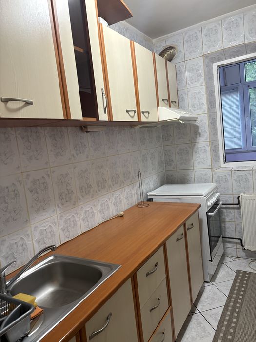 Garsonieră de închiriat – Zona Doamna Ghica, Strada Cremenița