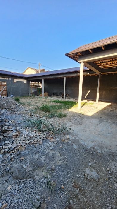 Продаётся Евро дом [коробка], 6 соток в элитной махалле Чинор