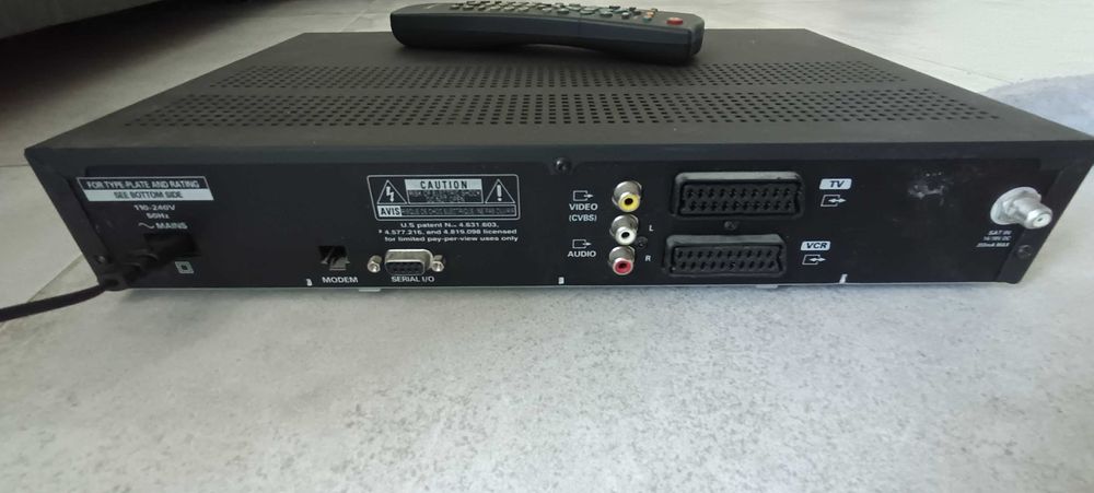 DVB тунер Philips zee